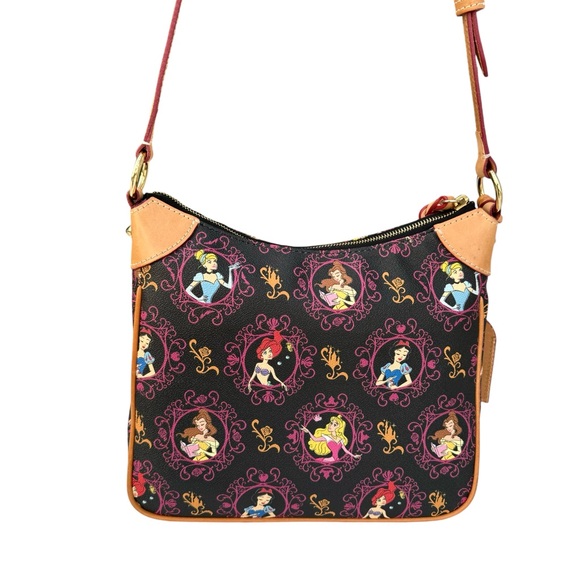 Disney Dooney & Bourke Limited Edition 2017 Half Marathon Princess Shoulder Bag - Picture 8 of 17